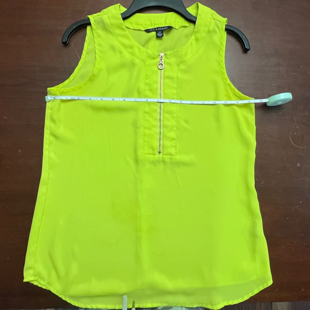 Zach and rachel neon green n gold 1/4 zip‎ ss tank silk like sexy preppy busines